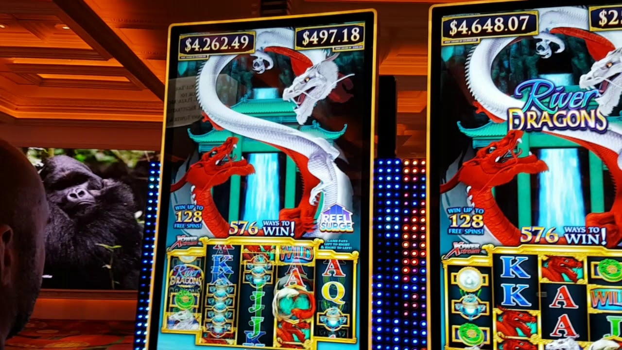 £180 Mobile freeroll slot tournament at Casino Room