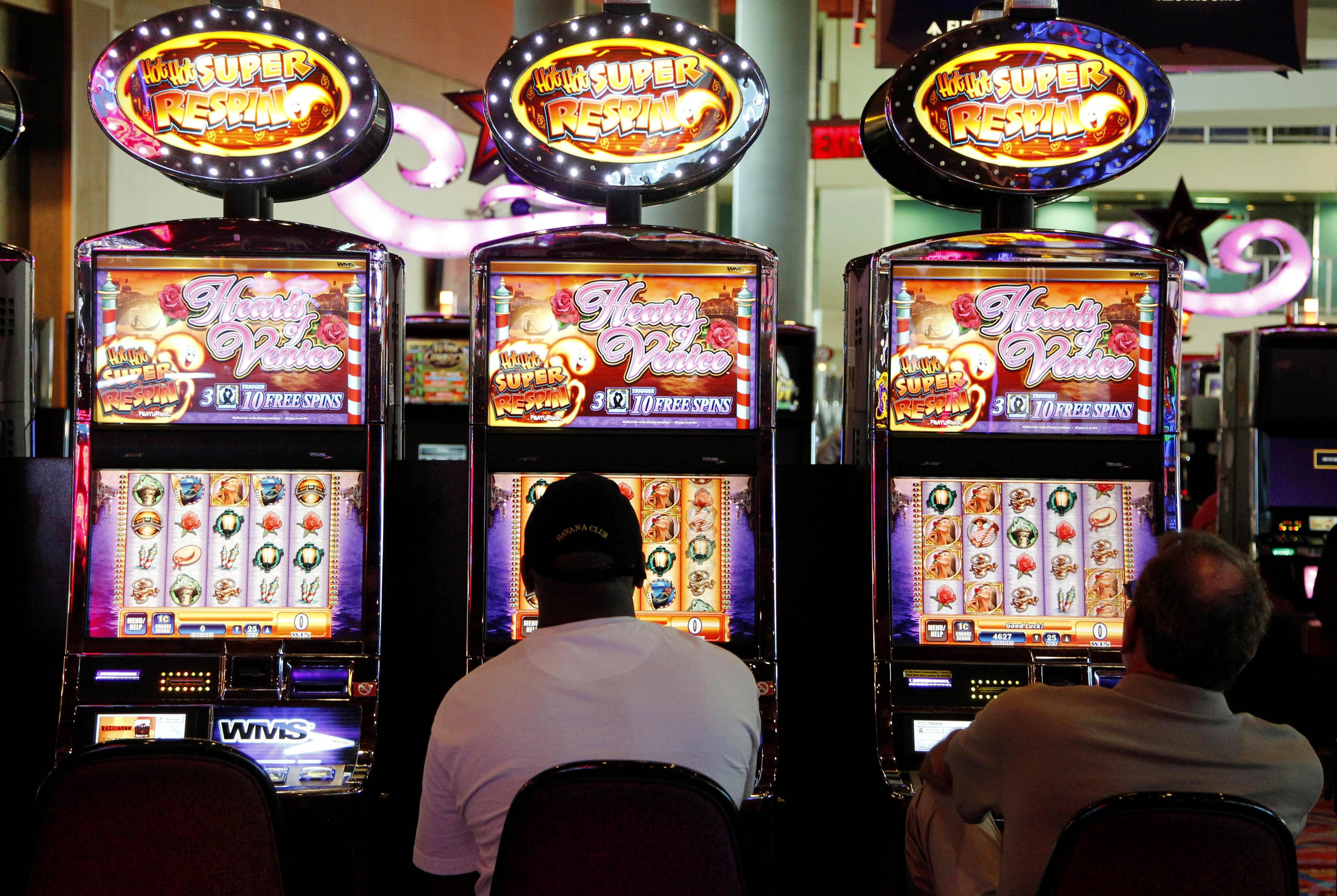 Eur 111 Free Chip at Lucky Nugget Casino