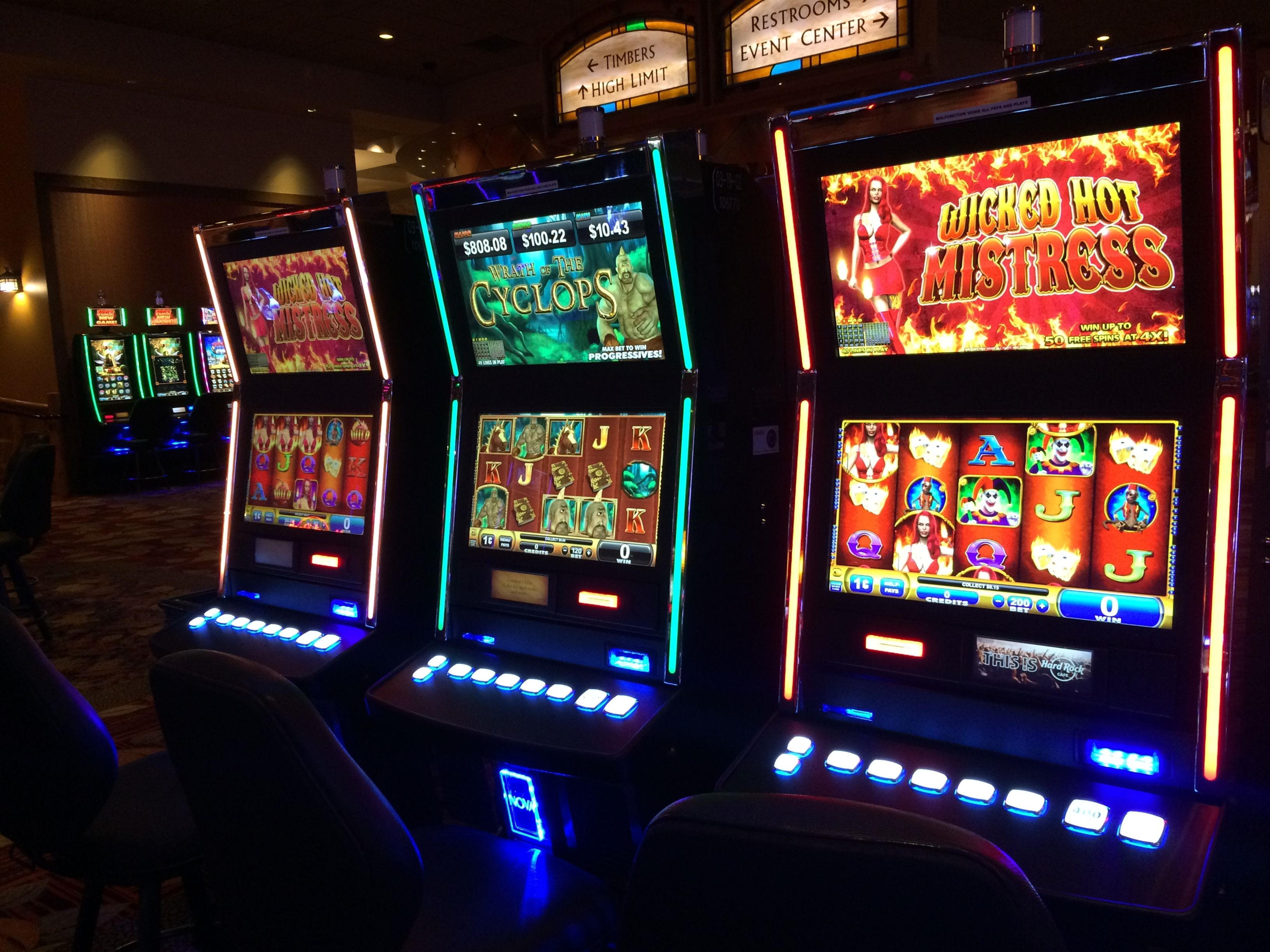 225 Free Casino Spins at Lucky Nugget Casino