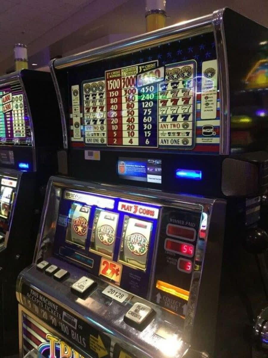 EUR 600 Daily freeroll slot tournament at 777 Casino