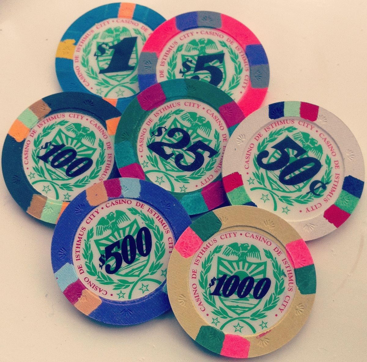 99 Free Casino Spins at Casino Room