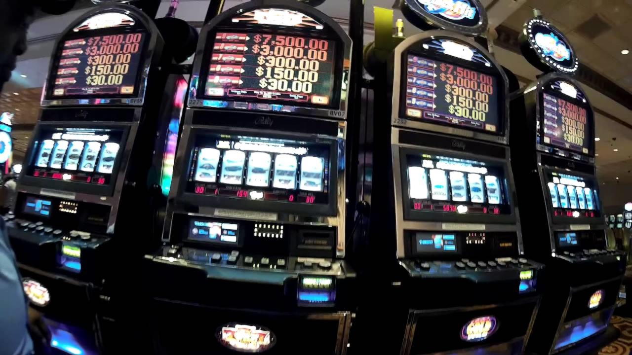 200 Free Casino Spins at Casino Cruise