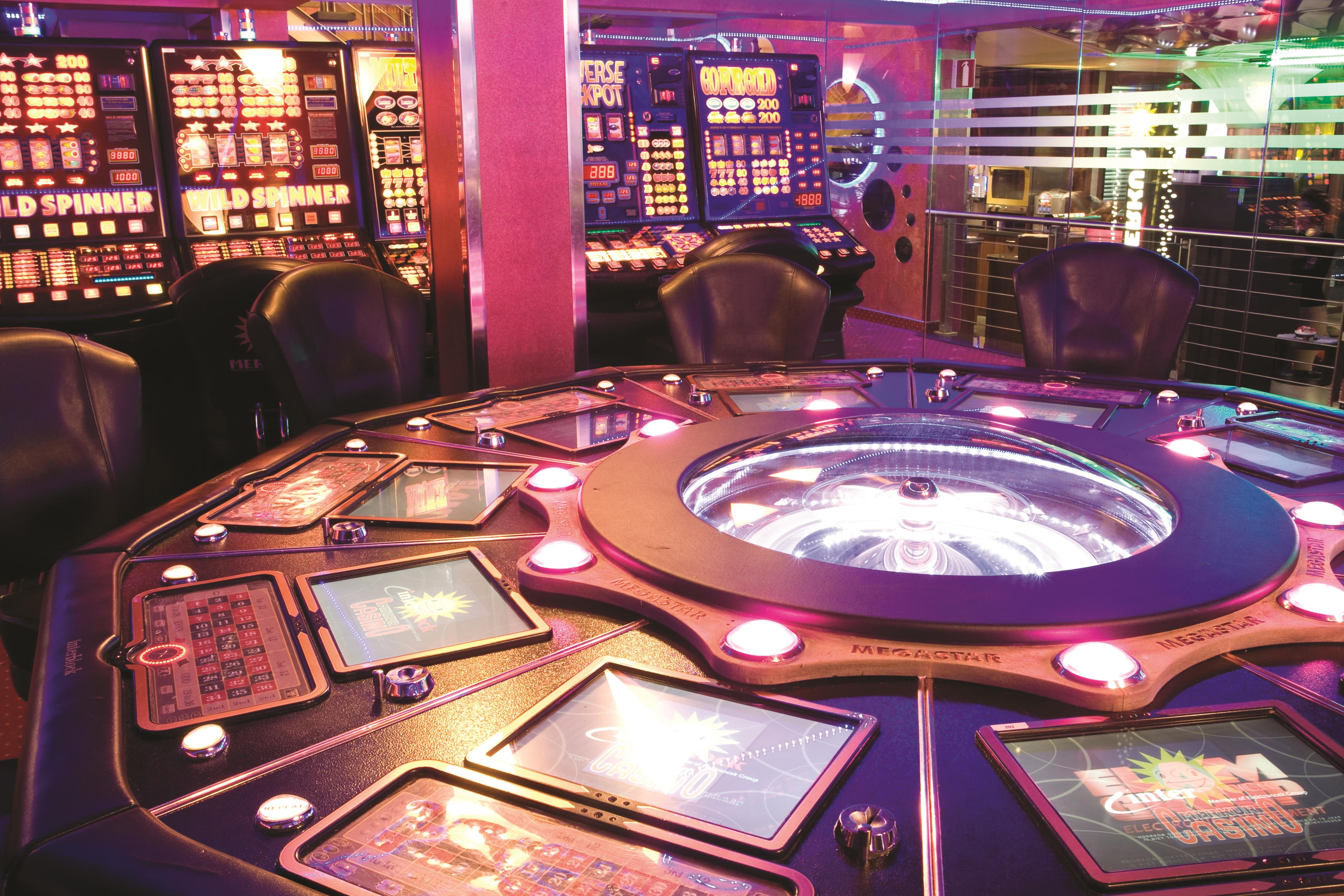 815% Best Signup Bonus Casino at Spin Palace Casino
