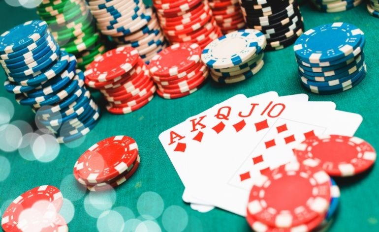 €520 Free Chip at River Belle Casino