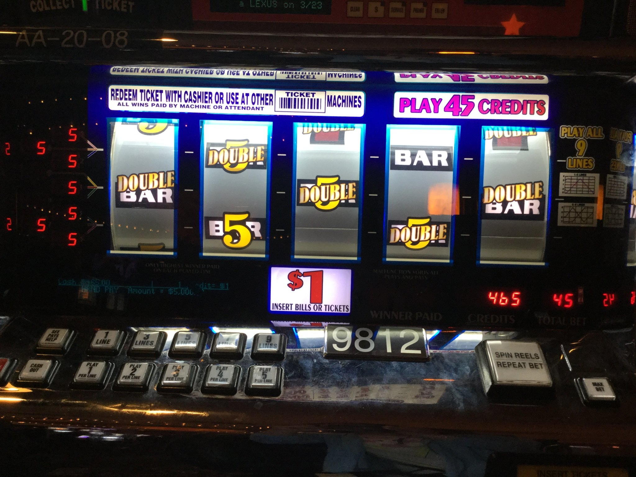 100 Free Spins no deposit casino at Mummys Gold Casino