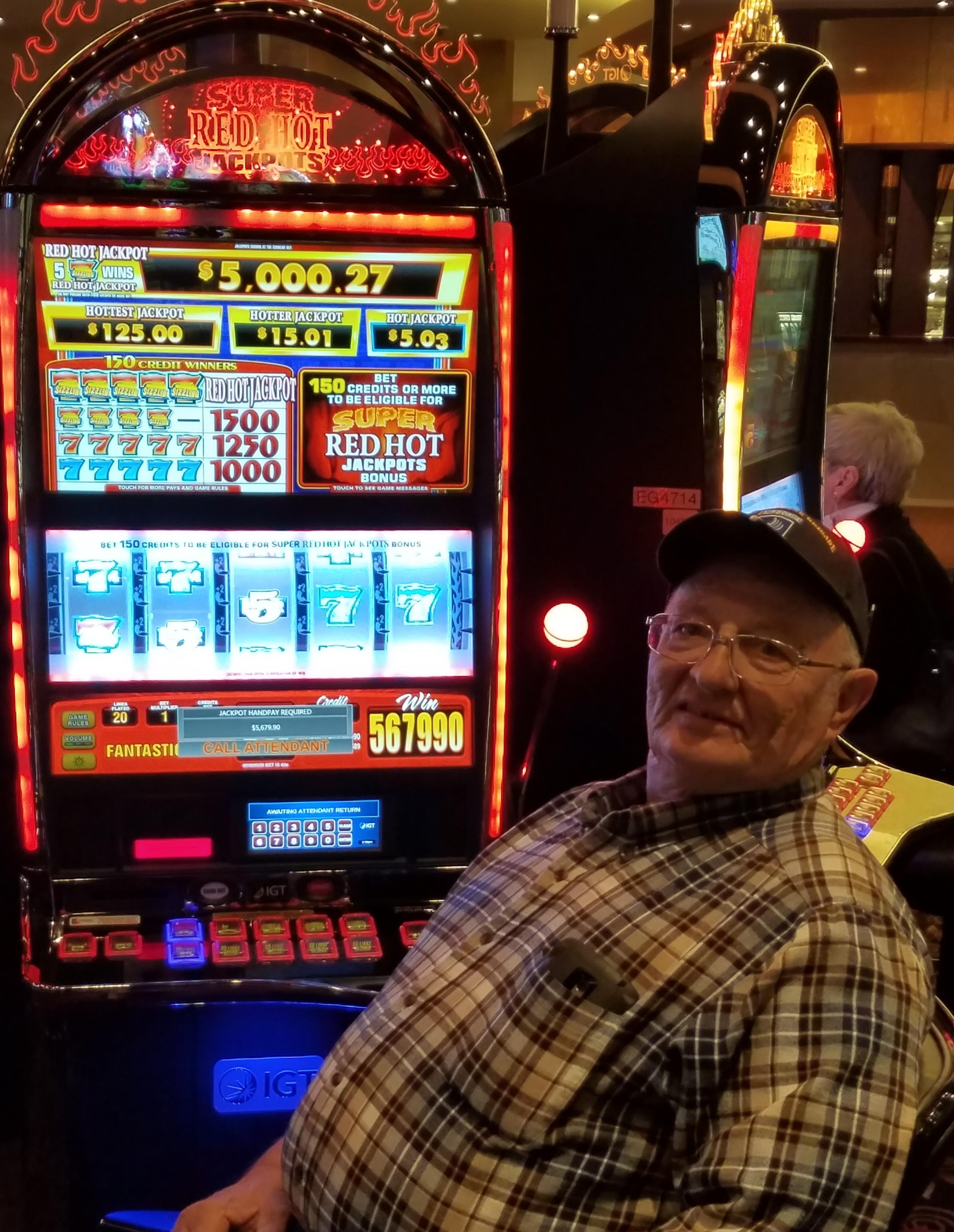 495% First Deposit Bonus at Lucky Nugget Casino