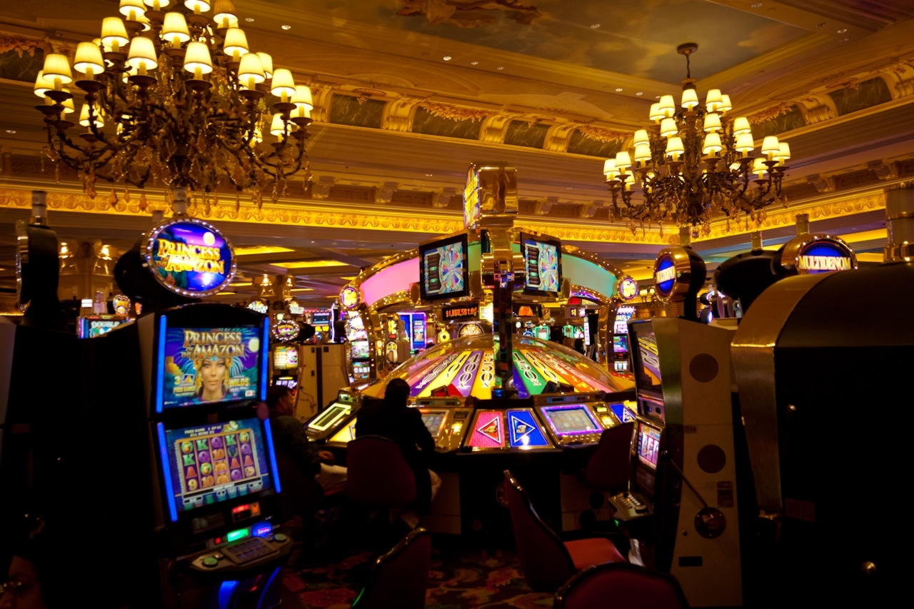 10 FREE SPINS at Spin Palace Casino