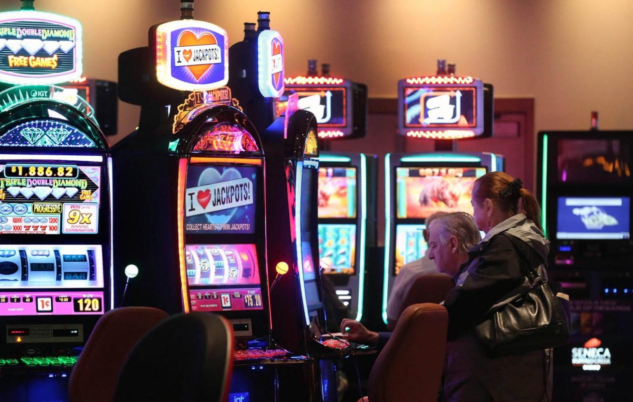 €615 Daily freeroll slot tournament at Jackpot City Casino