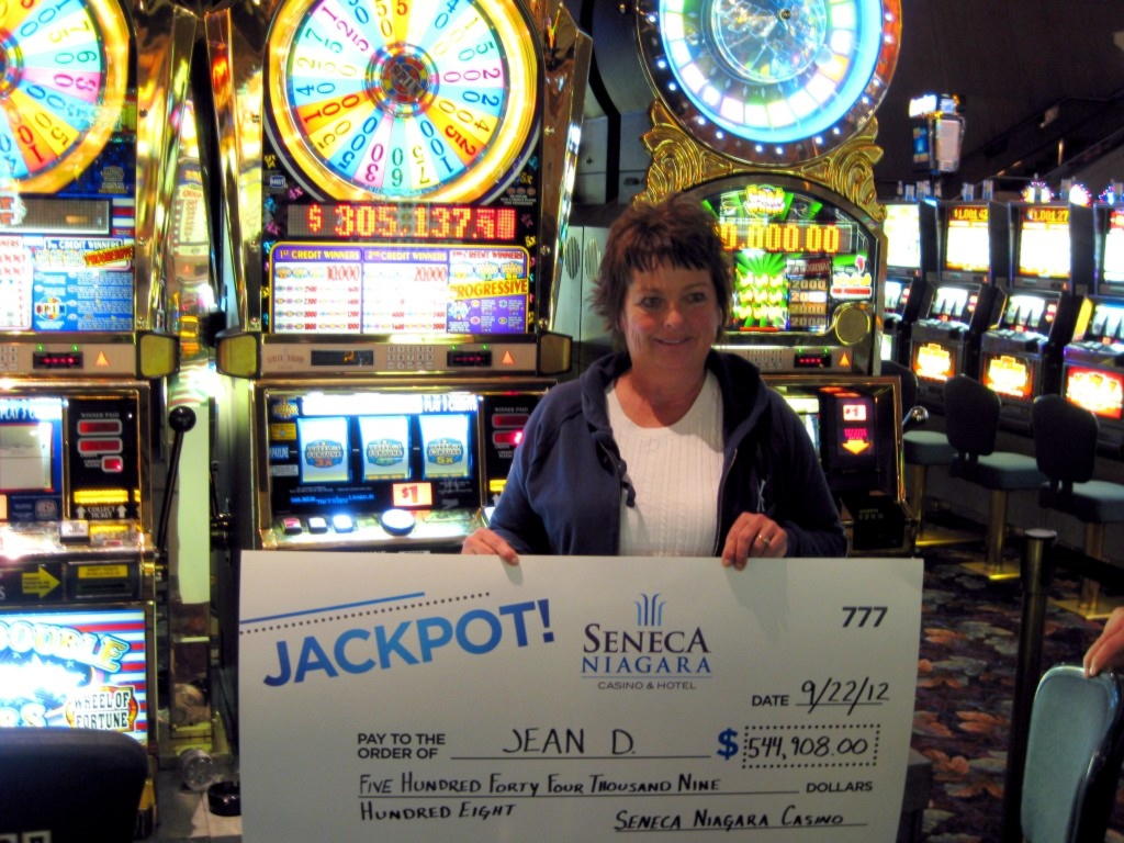 $4370 no deposit at Casino Epoca