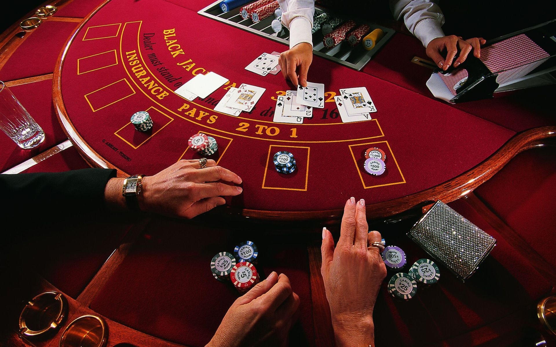 235 Free Spins no deposit casino at Bit Starz Casino