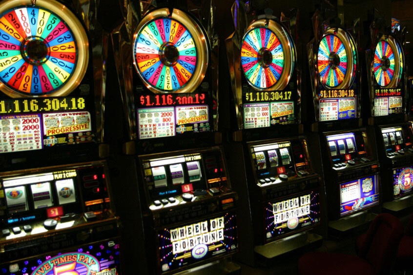 77 Free spins no deposit casino at Casino Epoca