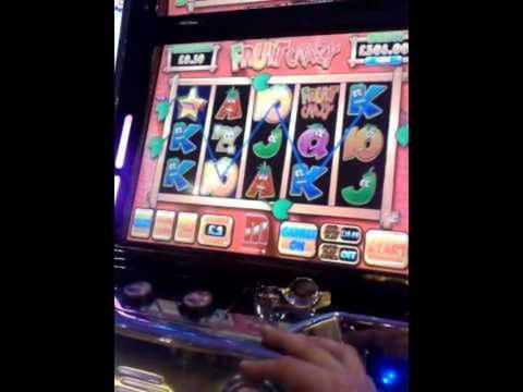 £915 Online Casino Tournament at Simba Games Casino